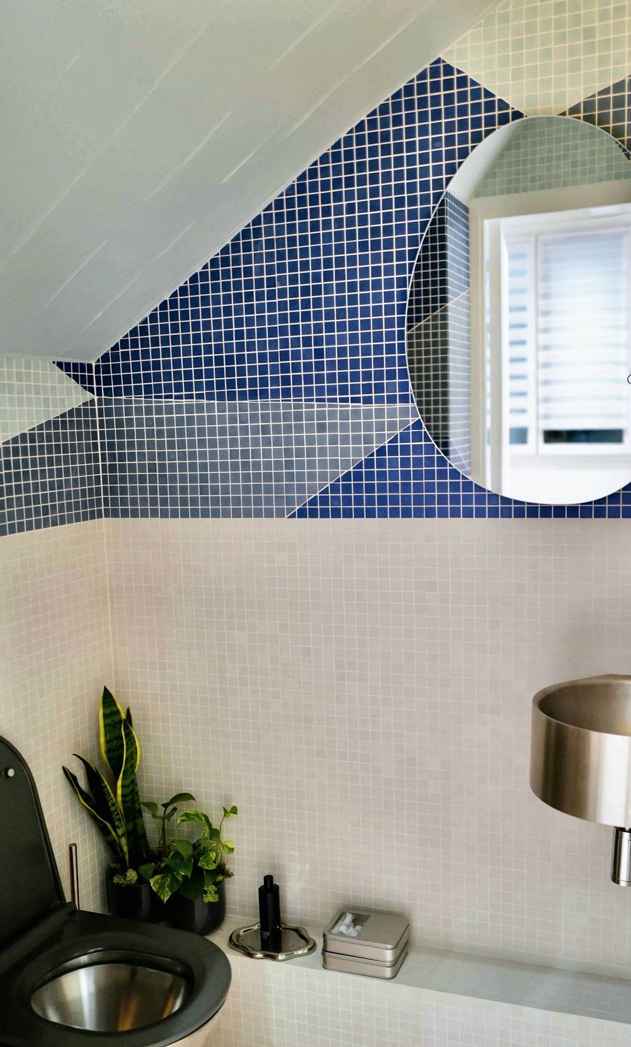 Le sanitaire en mosaïque